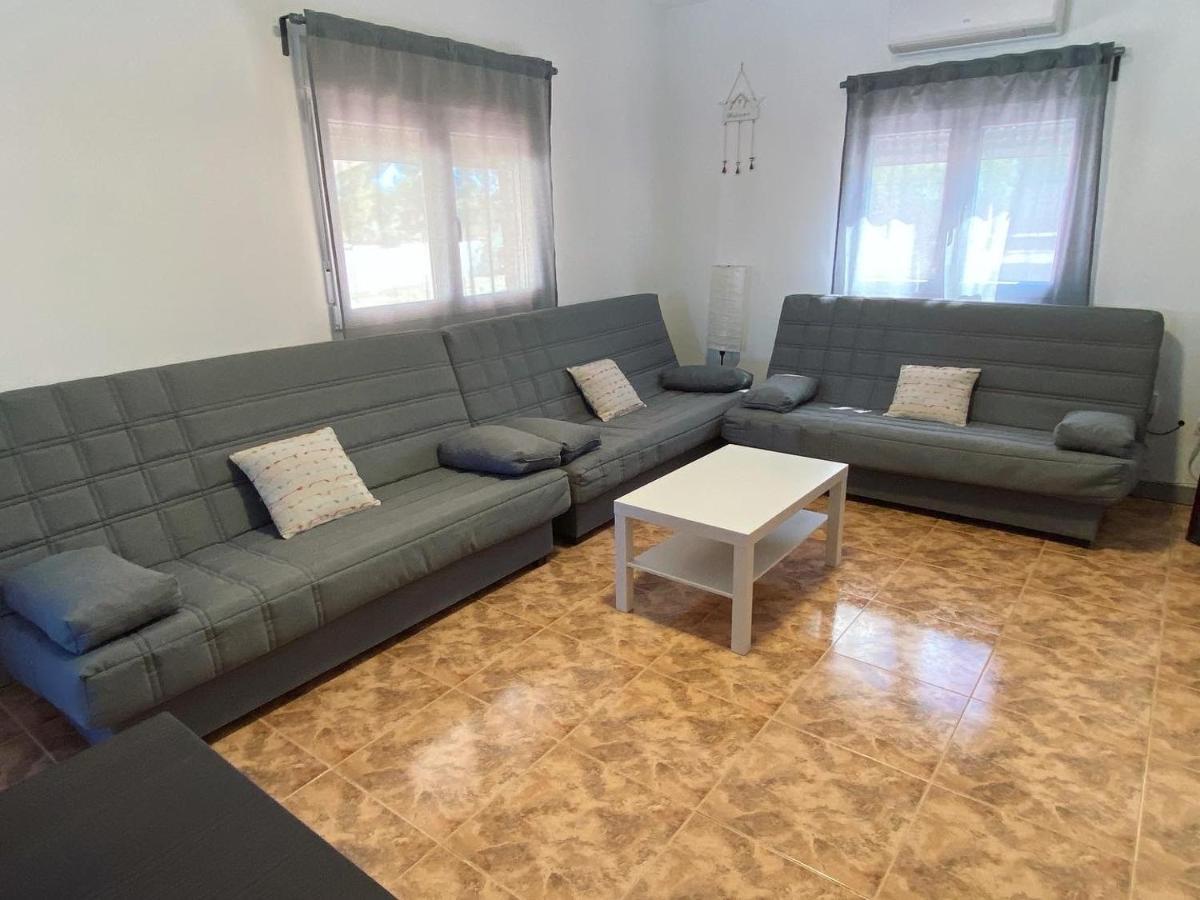 Casa Con Piscina, Villa Alarilla Fuentiduena de Tajo ภายนอก รูปภาพ